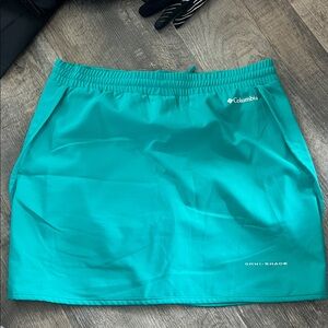 Columbia Women's Aqua Pencil Skirt